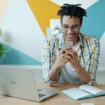 Como sair da CLT e criar renda online