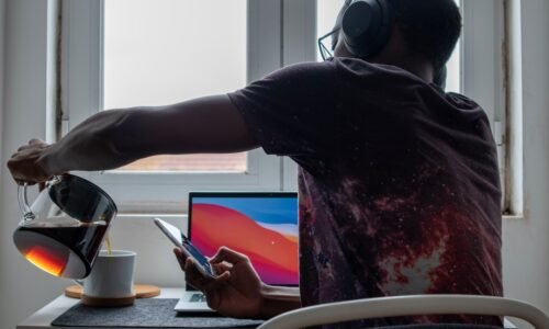 Pronto para deixar a CLT e empreender online?