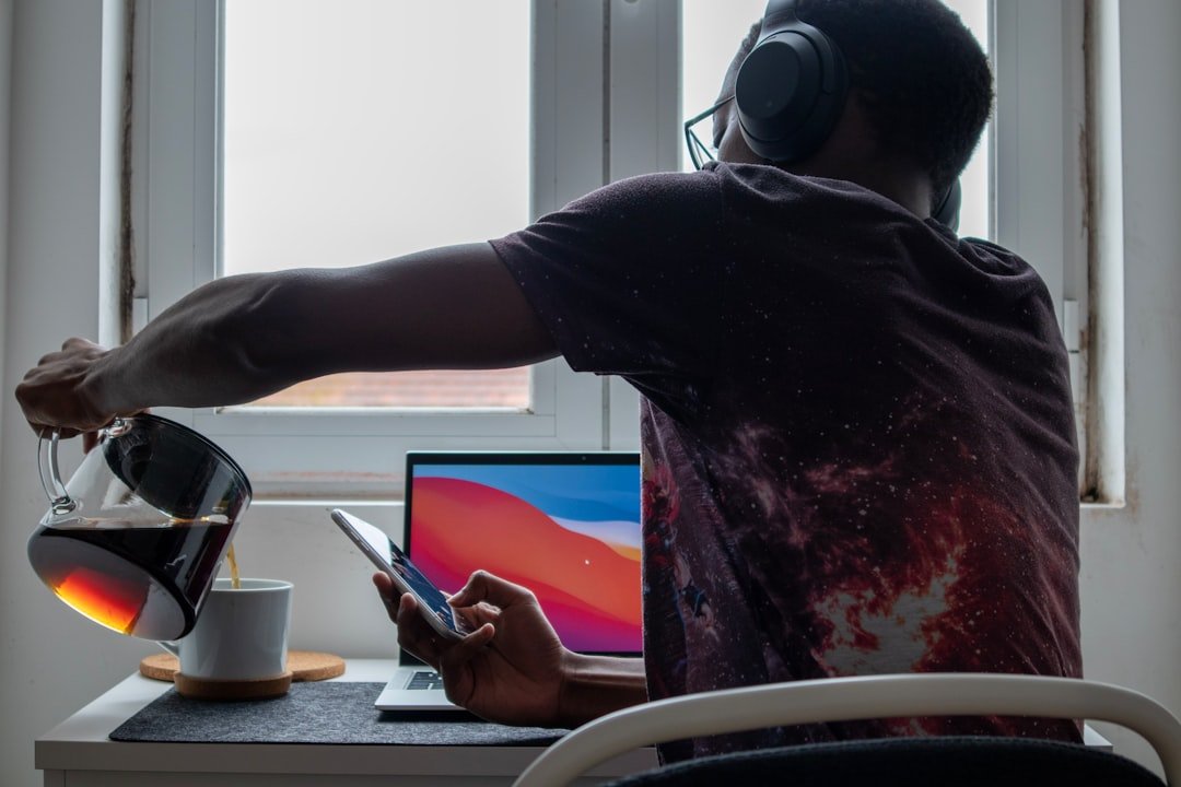 No momento, você está visualizando Pronto para deixar a CLT e empreender online?